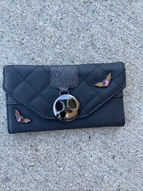 The Nightmare Before Christmas trifold wallet black quilted faux leather